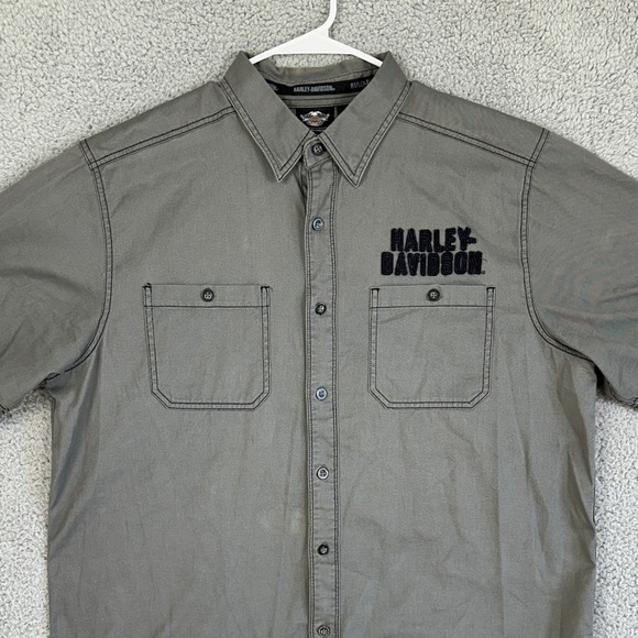 Harley Davidson Shirt Button Up Mens XL Gray Eagle Embroidered Short Sleeve Moto